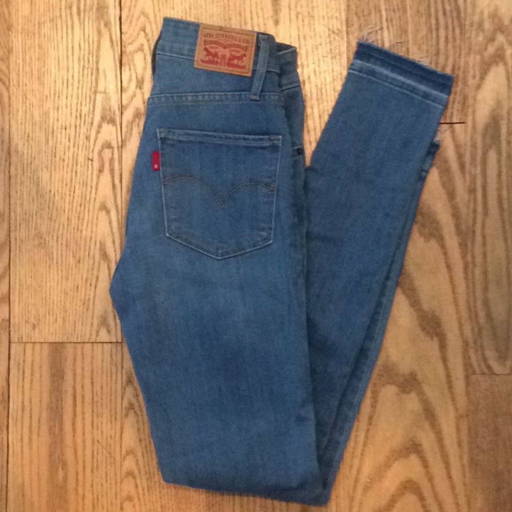 Levi Jeans size 24